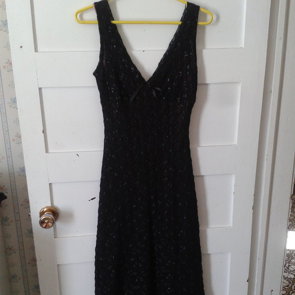Contemporaine Midi Sparkle Black Dress - Picture 2 of 11
